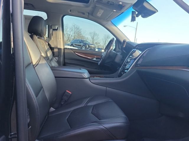 2020 Cadillac Escalade Luxury