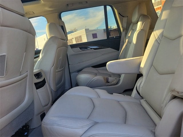 2020 Cadillac Escalade Luxury