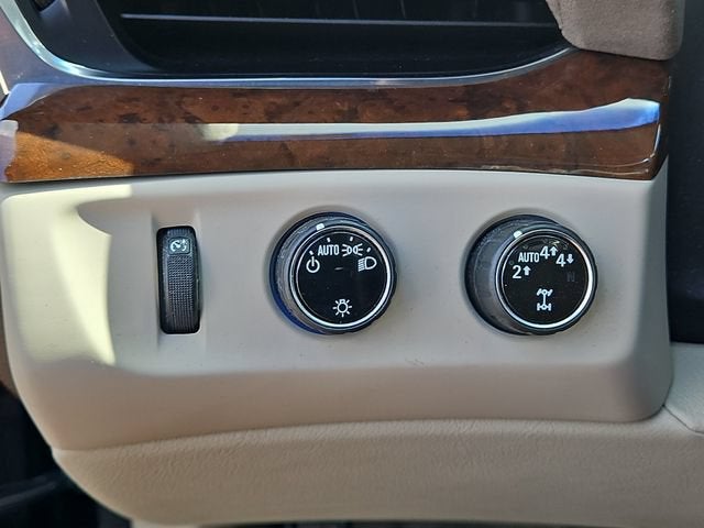 2017 Cadillac Escalade Luxury