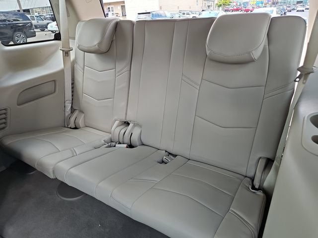 2017 Cadillac Escalade Luxury