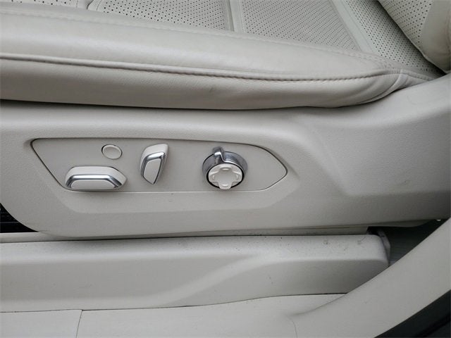 2023 Cadillac Escalade Premium Luxury Platinum