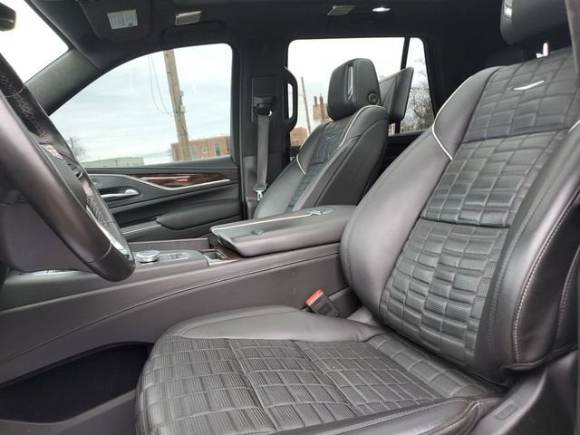 2023 Cadillac Escalade Sport Platinum