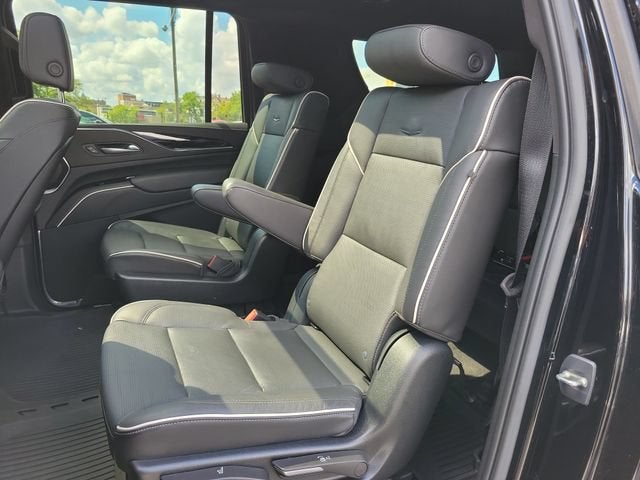 2023 Cadillac Escalade ESV 4WD Sport