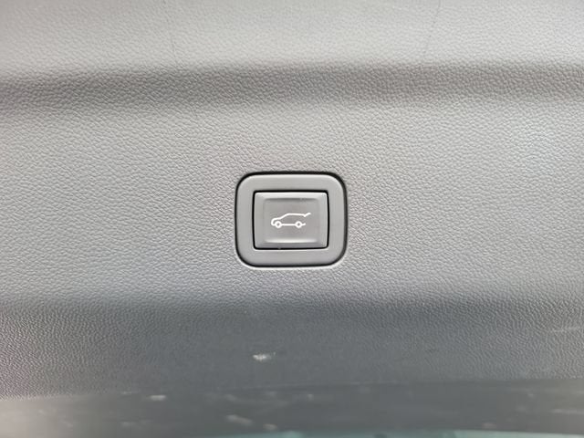 2023 Cadillac Escalade ESV 4WD Sport