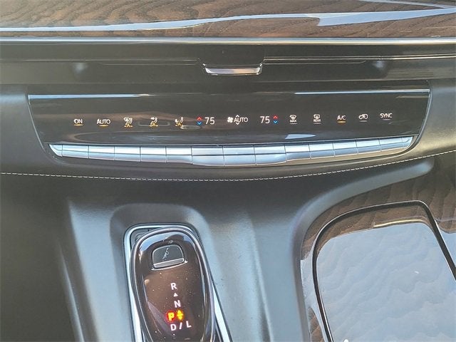 2022 Cadillac Escalade ESV Sport Platinum