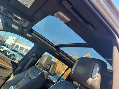 2022 Cadillac Escalade ESV Sport Platinum