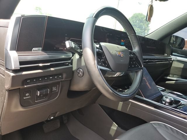 2025 Cadillac Escalade Sport