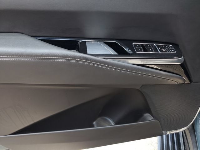 2025 Cadillac Escalade Sport