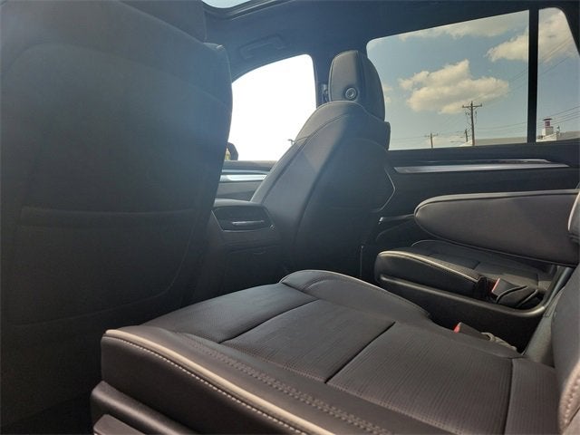 2025 Cadillac Escalade Sport