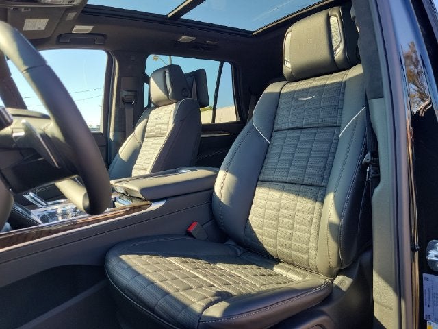 2027 Cadillac Escalade 4WD Platinum Sport