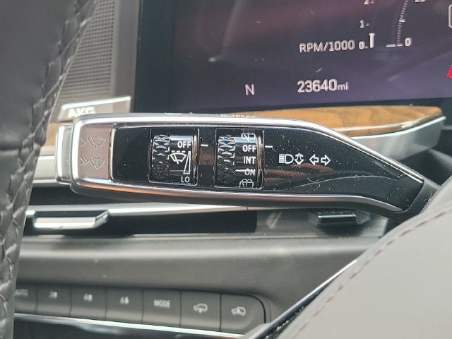 2025 Cadillac Escalade Sport Platinum