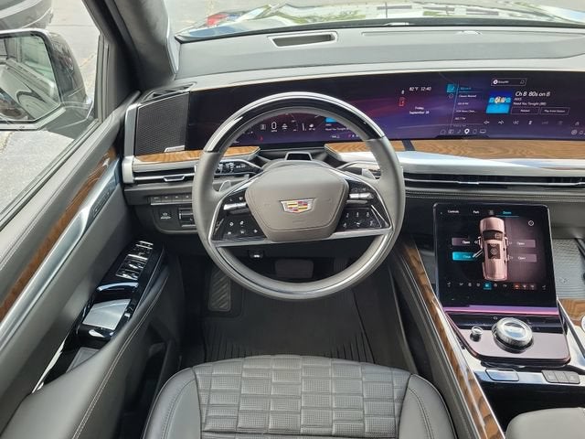 2025 Cadillac Escalade Sport Platinum