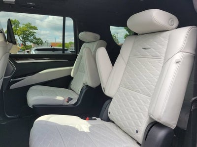 2026 Cadillac Escalade ESV Platinum Sport
