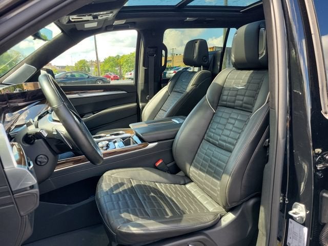 2025 Cadillac Escalade ESV Sport Platinum