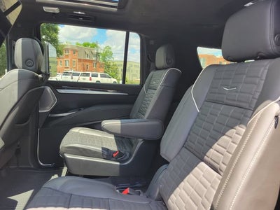 2025 Cadillac Escalade ESV Sport Platinum