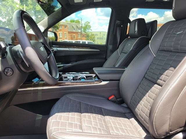 2025 Cadillac Escalade ESV Sport Platinum