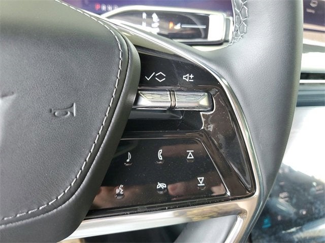 2025 Cadillac ESCALADE IQ Luxury 2