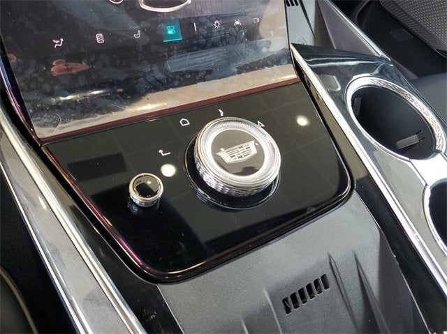 2025 Cadillac ESCALADE IQ Luxury 2