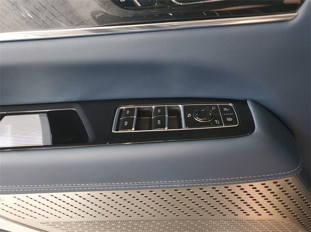 2025 Cadillac ESCALADE IQ Luxury 2