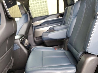 2025 Cadillac ESCALADE IQ Luxury 2