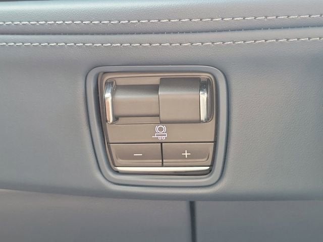 2025 Cadillac ESCALADE IQ Luxury 2