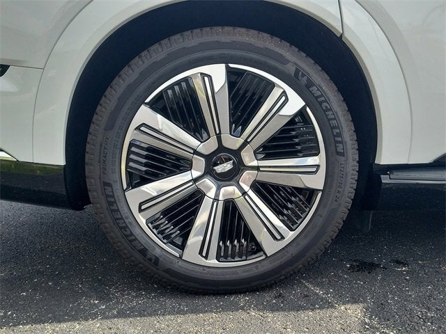 2025 Cadillac ESCALADE IQ Luxury 2