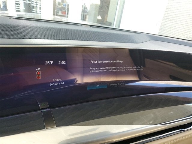 2025 Cadillac ESCALADE IQ Luxury 2