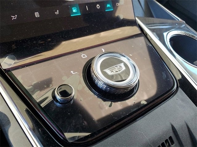 2025 Cadillac ESCALADE IQ Luxury 2