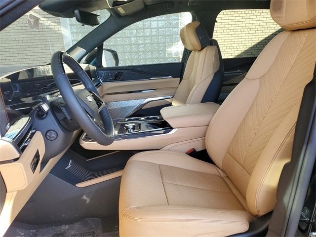 2025 Cadillac ESCALADE IQ Luxury 2