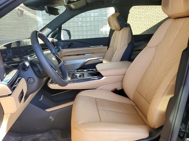 2025 Cadillac ESCALADE IQ Luxury 2