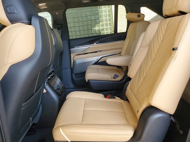 2025 Cadillac ESCALADE IQ Luxury 2