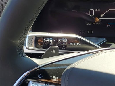 2025 Cadillac ESCALADE IQ Luxury 2