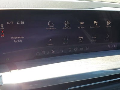 2025 Cadillac ESCALADE IQ Luxury 2