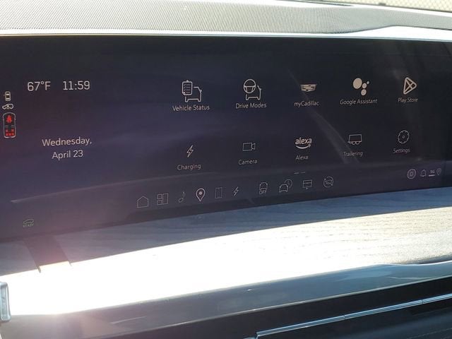 2025 Cadillac ESCALADE IQ Luxury 2