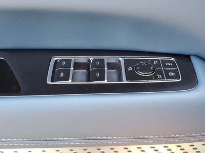 2025 Cadillac ESCALADE IQ Luxury 2