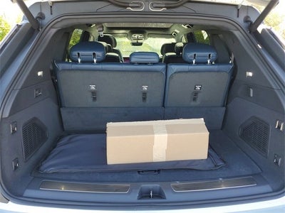 2025 Cadillac ESCALADE IQ Luxury 2