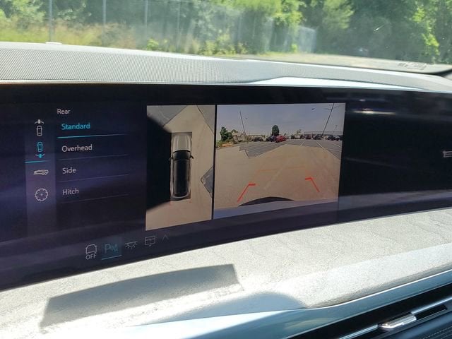 2025 Cadillac ESCALADE IQ Luxury 2