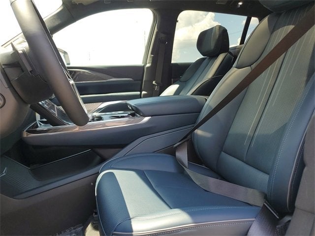 2025 Cadillac ESCALADE IQ Sport 2