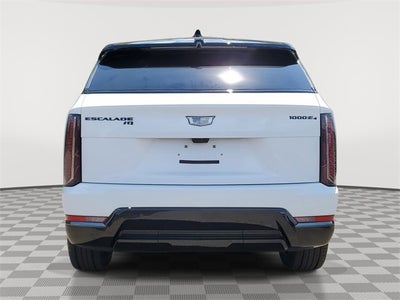 2025 Cadillac ESCALADE IQ Sport 2