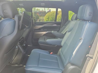 2025 Cadillac ESCALADE IQ Sport 2