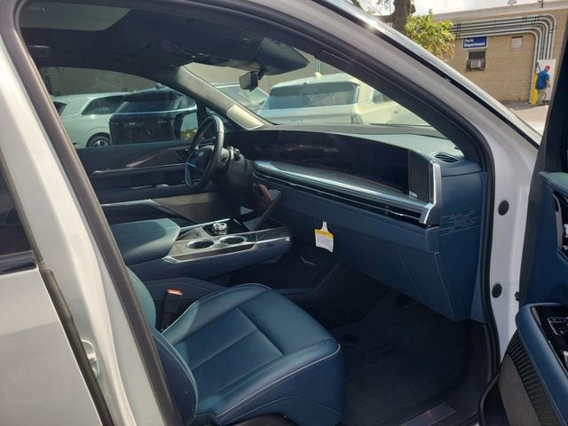 2025 Cadillac ESCALADE IQ Sport 2