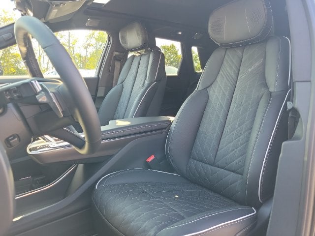 2027 Cadillac LYRIQ V-Series Premium