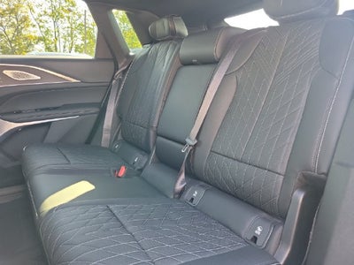 2027 Cadillac LYRIQ V-Series Premium