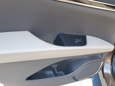 2022 Lincoln Nautilus Standard