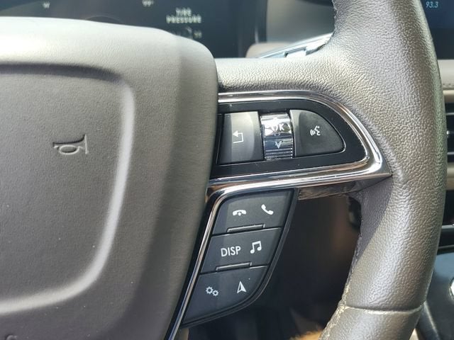 2022 Lincoln Nautilus Standard