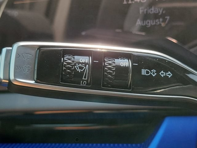 2027 Cadillac OPTIQ Luxury