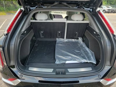 2027 Cadillac OPTIQ Luxury