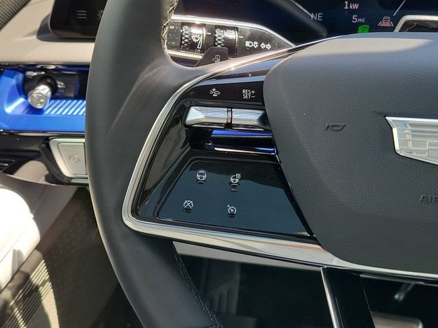 2027 Cadillac OPTIQ Luxury