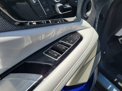2027 Cadillac OPTIQ Luxury
