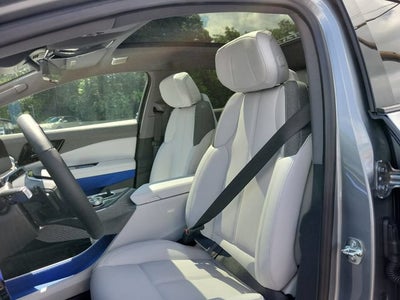 2027 Cadillac OPTIQ Luxury